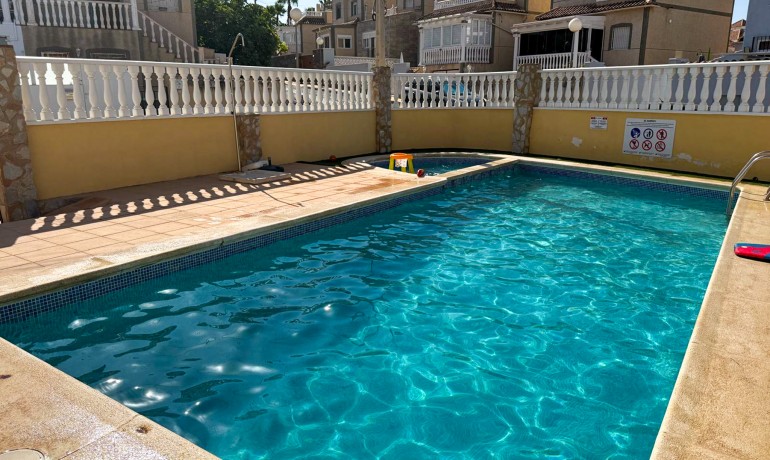 Herverkoop - Appartement / Flat -
San Miguel de Salinas* - San Miguel de Salinas Alicante