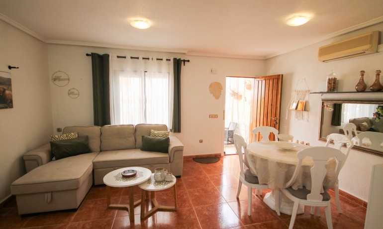 Herverkoop - Huis -
San Miguel de Salinas* - San Miguel de Salinas Alicante