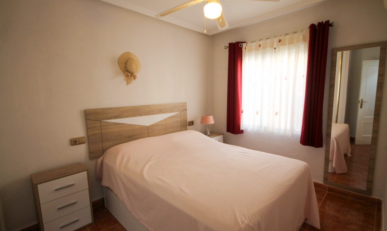 Herverkoop - Huis -
San Miguel de Salinas* - San Miguel de Salinas Alicante