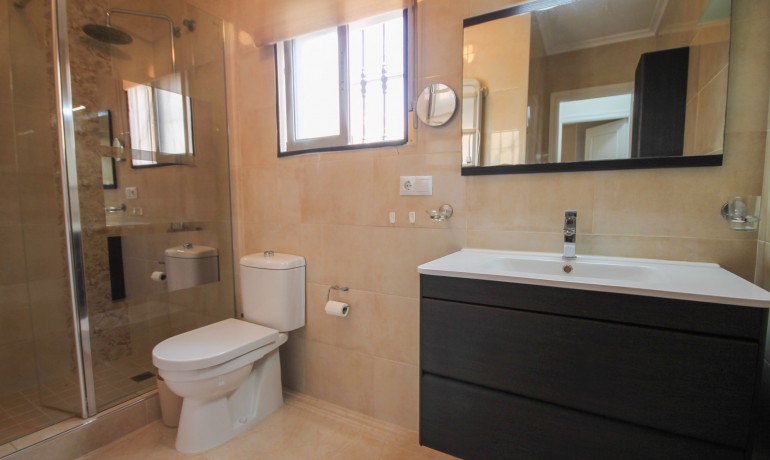 Herverkoop - Huis -
San Miguel de Salinas* - San Miguel de Salinas Alicante