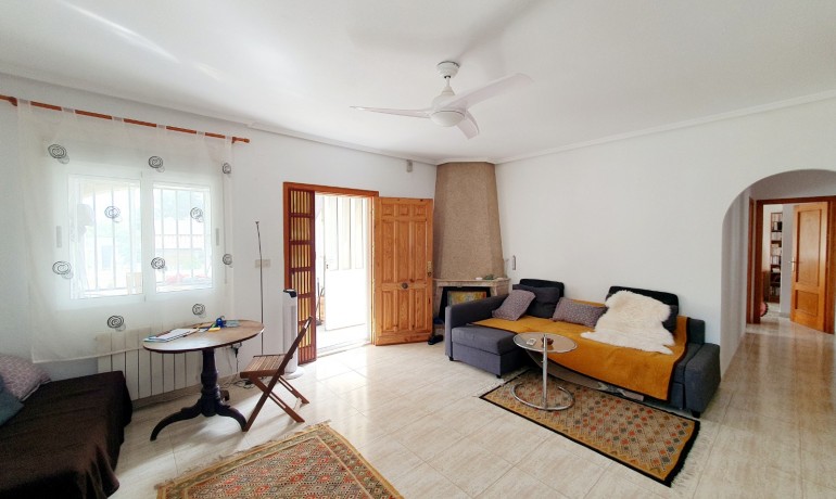 Herverkoop - Villa -
Los Balcones - Torrevieja