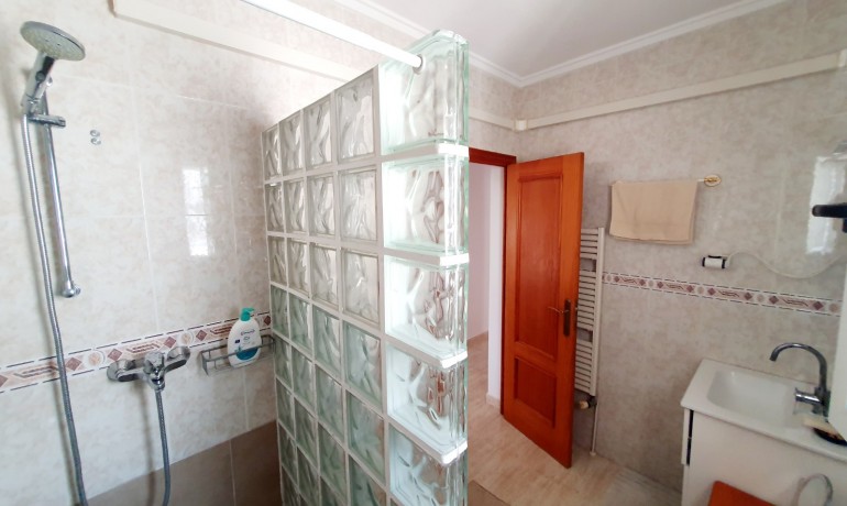 Herverkoop - Villa -
Los Balcones - Torrevieja