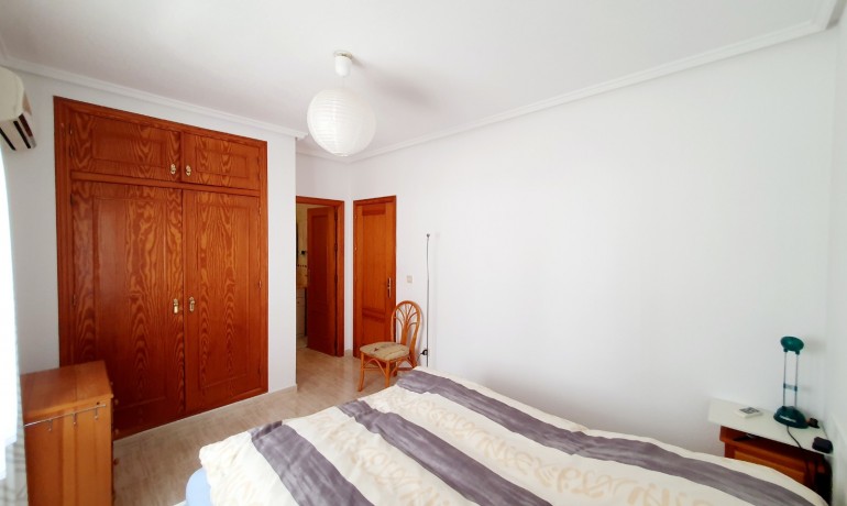 Herverkoop - Villa -
Los Balcones - Torrevieja