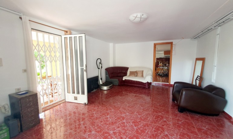 Herverkoop - Villa -
Los Balcones - Torrevieja