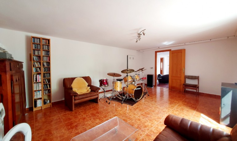 Herverkoop - Villa -
Los Balcones - Torrevieja