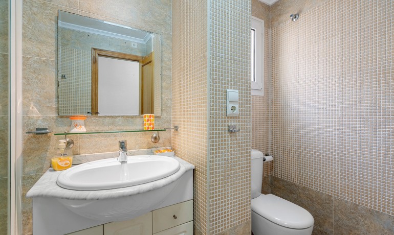 Sale - Apartment / Flat -
Almoradi