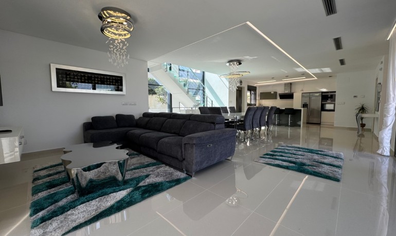 Venta - Villa -
San Miguel de Salinas - San Miguel De Salinas