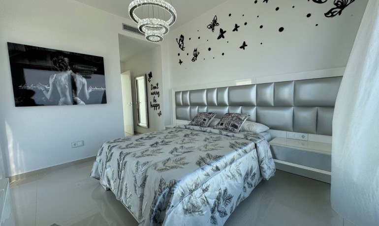 Venta - Villa -
San Miguel de Salinas - San Miguel De Salinas