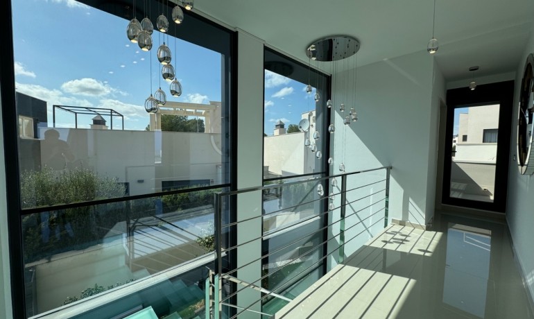 Venta - Villa -
San Miguel de Salinas - San Miguel De Salinas