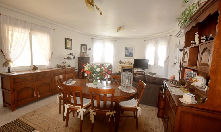 Herverkoop - Villa -
Cuidad Quesada* - Rojales Hills