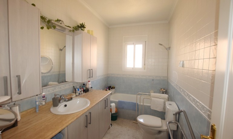 Herverkoop - Villa -
Cuidad Quesada* - Rojales Hills