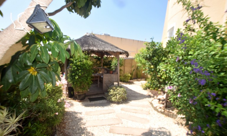 Herverkoop - Villa -
Cuidad Quesada* - Rojales Hills