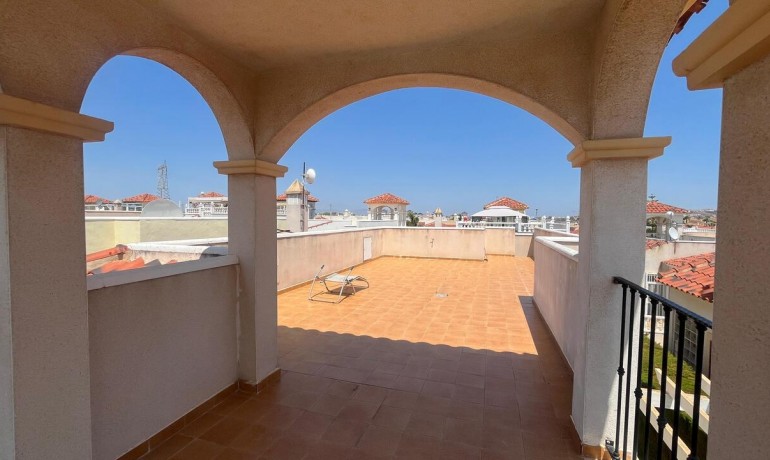 Sale - Villa -
Algorfa* - Algorfa