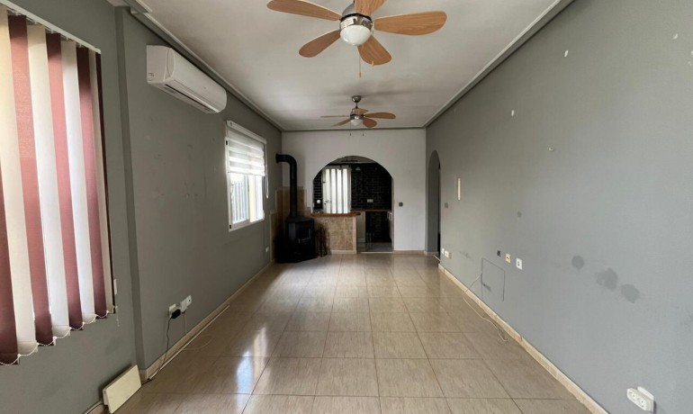 Sale - Villa -
Algorfa* - Algorfa