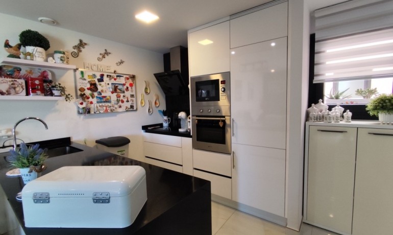 Revente - Appartement / Flat -
Orihuela Costa* - Orihuela Costa