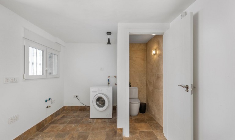 Herverkoop - Villa -
Torrevieja* - Aguas Nuevas