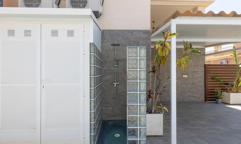 Herverkoop - Villa -
Torrevieja* - Aguas Nuevas