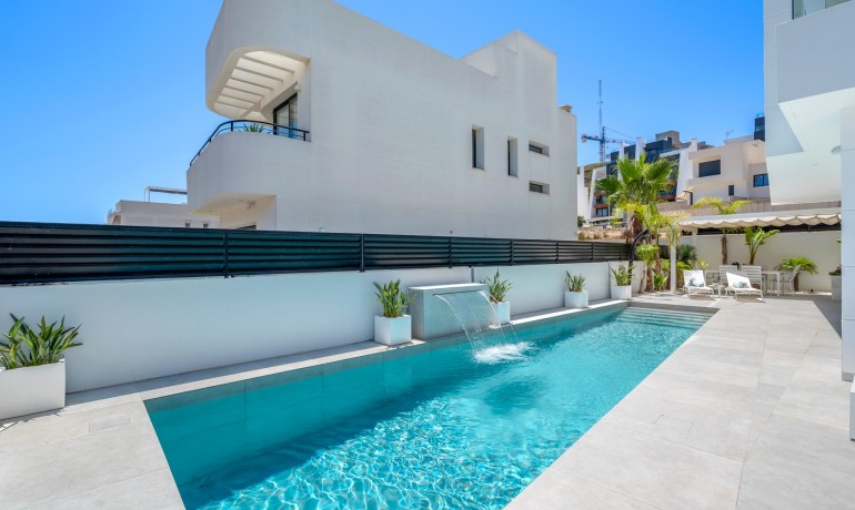 Sale - Villa -
Guardamar del Segura* - Guardamar Del Segura