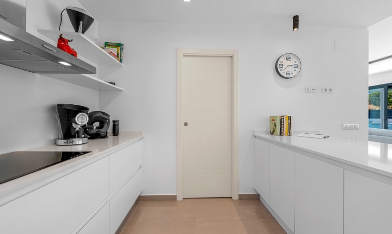 Sale - Villa -
Guardamar del Segura* - Guardamar Del Segura