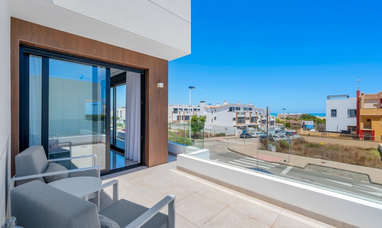 Sale - Villa -
Guardamar del Segura* - Guardamar Del Segura