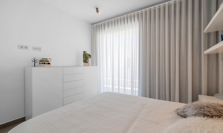 Sale - Villa -
Guardamar del Segura* - Guardamar Del Segura