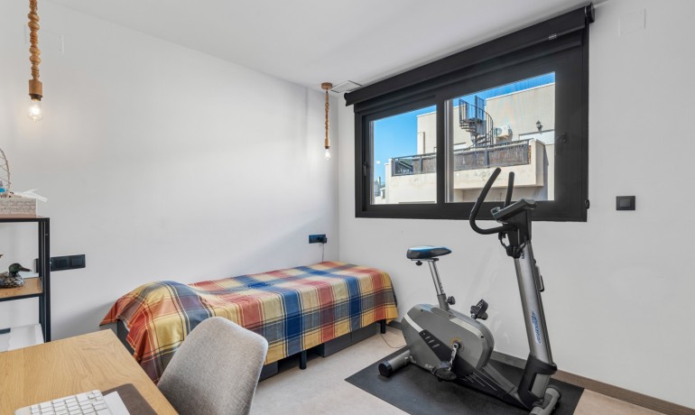 Revente - Appartement / Flat -
Formentera del Segura