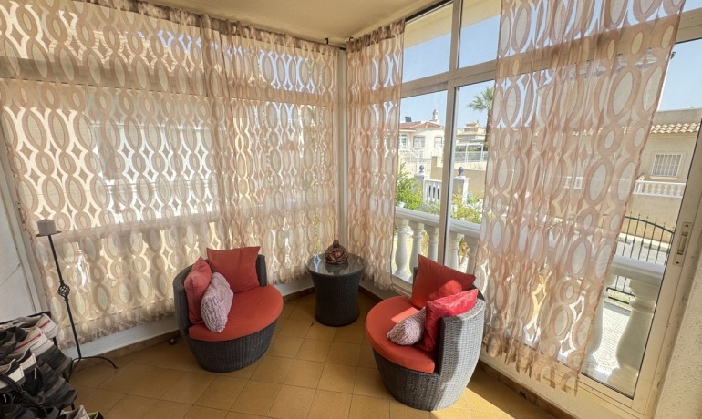 Revente - Villa -
Villamartin