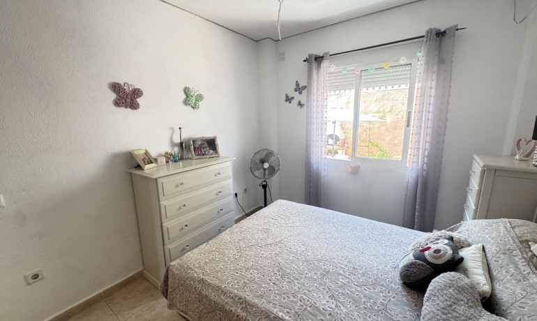 Revente - Villa -
Villamartin