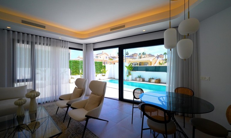 Nieuwbouw - Villa -
Orihuela Costa* - Los Altos