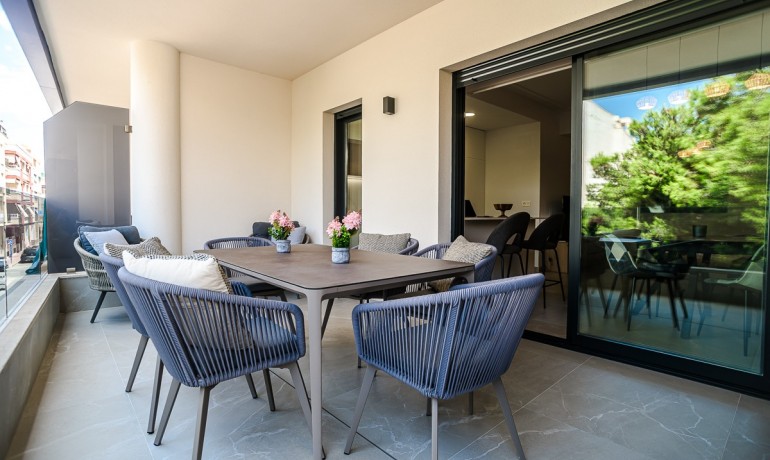 Herverkoop - Appartement / Flat -
Torrevieja* - Playa del Cura