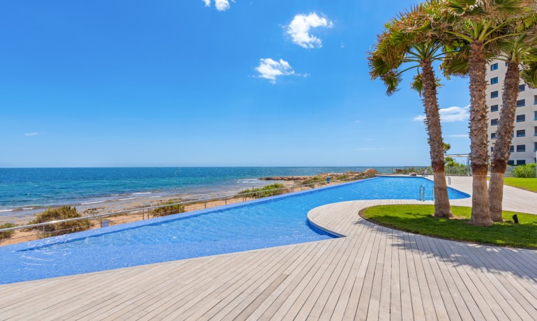 Sale - Apartment / Flat -
Punta Prima* - Punta Prima