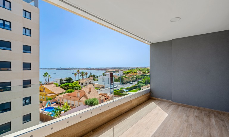 Sale - Apartment / Flat -
Punta Prima* - Punta Prima