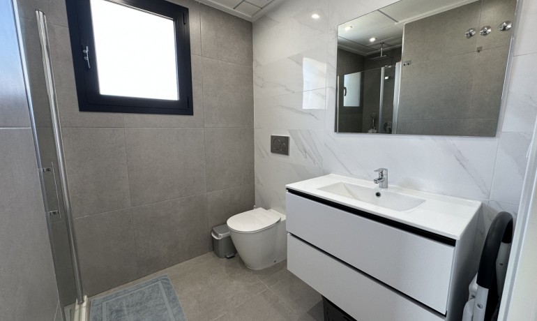 Venta - Apartamento / piso -
Villamartin