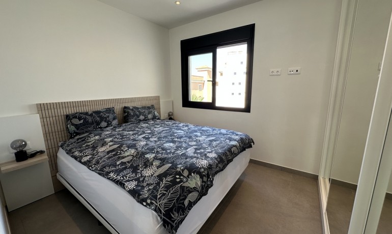 Venta - Apartamento / piso -
Villamartin