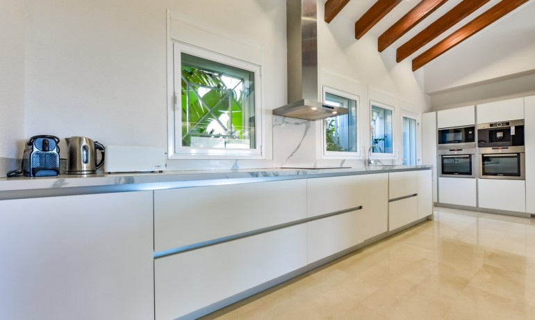 Herverkoop - Villa -
Altea* - Sierra de Altea