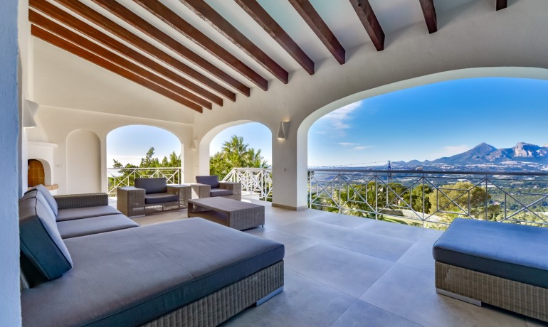 Herverkoop - Villa -
Altea* - Sierra de Altea