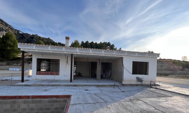 Nueva construcción  - Villa -
Penaguila - El Olivar