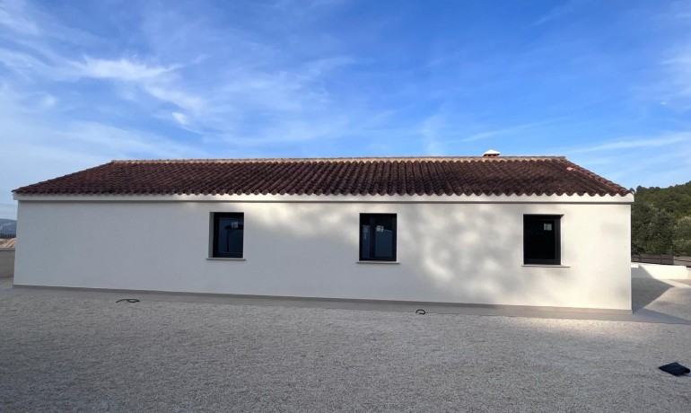 Nieuwbouw - Villa -
Penaguila - El Olivar