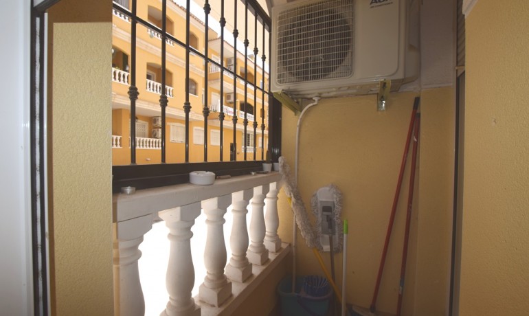 Sale - Apartment / Flat -
Formentera del Segura