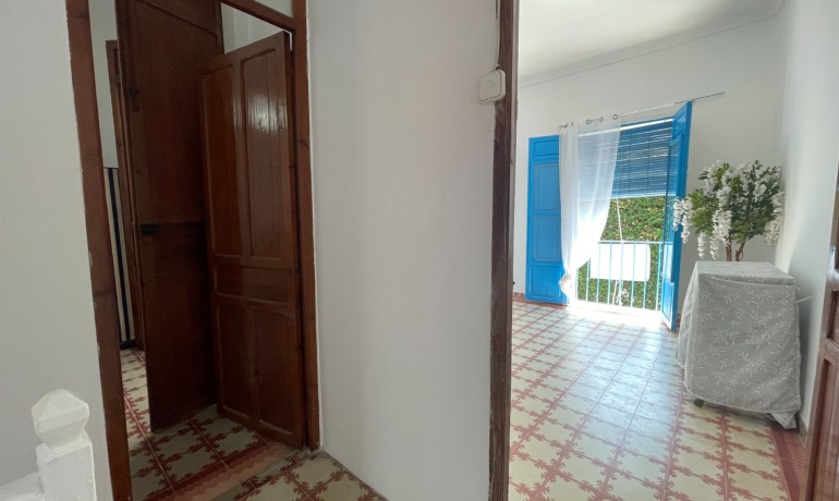 Sale - House -
Rojales