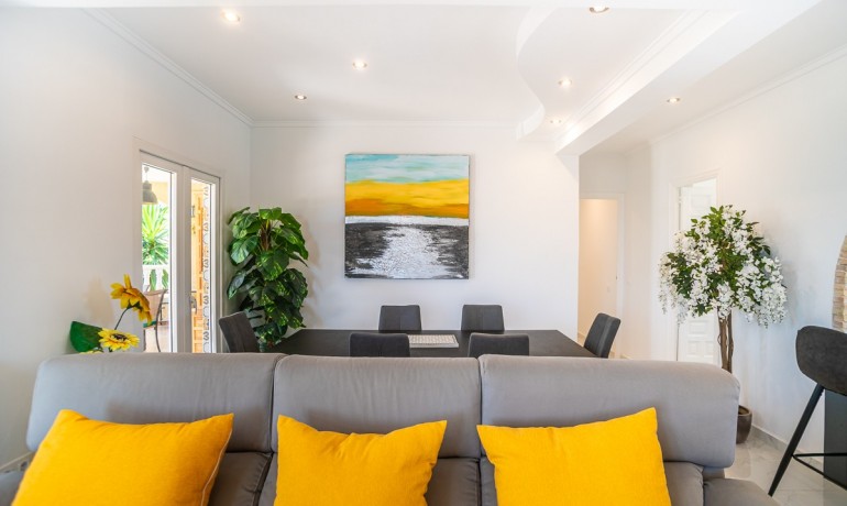 Herverkoop - Villa -
Torrevieja* - La Siesta