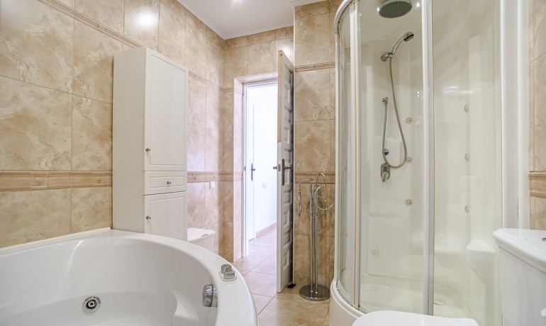 Herverkoop - Villa -
Torrevieja* - La Siesta