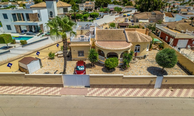 Herverkoop - Villa -
Torrevieja* - La Siesta