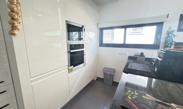 Venta - Apartamento / piso -
Villamartin