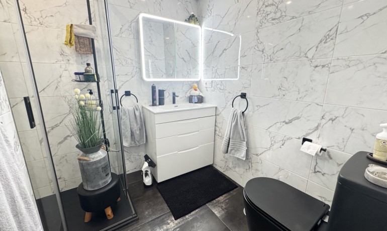 Venta - Apartamento / piso -
Villamartin