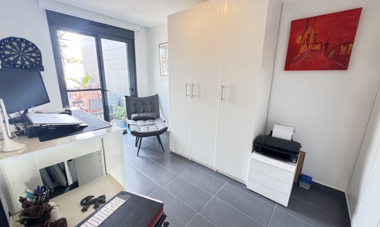 Venta - Apartamento / piso -
Villamartin