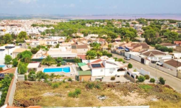Herverkoop - Plot -
Torrevieja* - Los Balcones - Los Altos del Edén
