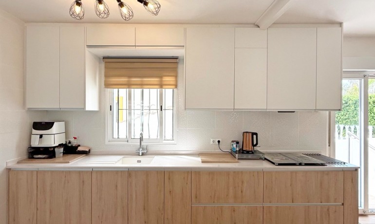 Venta - Villa -
Orihuela Costa - Villamartín