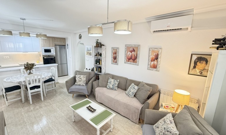 Herverkoop - Appartement / Flat -
Orihuela Costa* - La Zenia