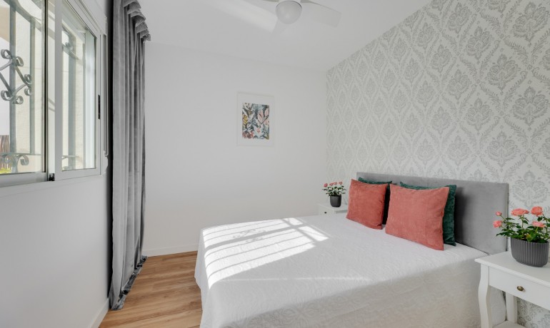 Herverkoop - Huis -
Orihuela* - Los Balcones